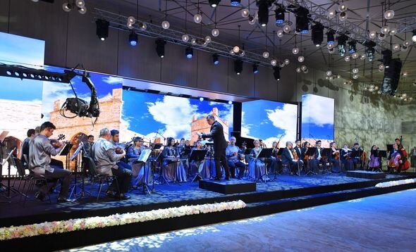 Kasım-Jomart Tokayevin şərəfinə dövlət ziyafəti verilib - YENİLƏNİB + FOTO