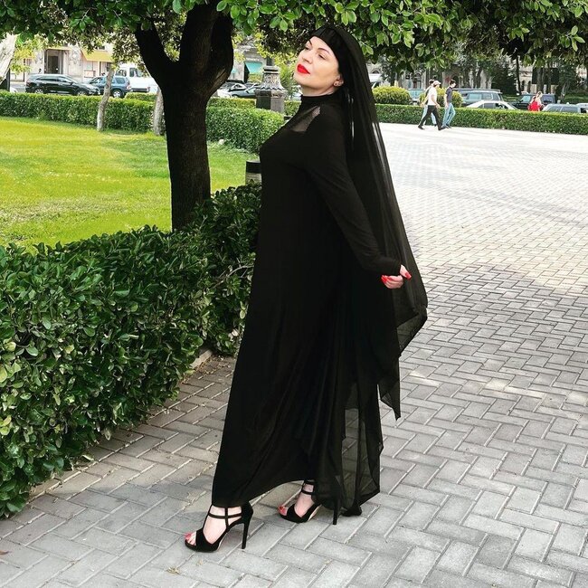 Zümrüdün bu fotoları diqqət çəkdi