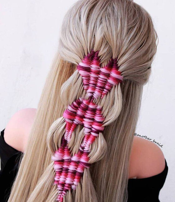 Dünyanın ən heyrətamiz hörülmüş saç modelləri - FOTOLAR