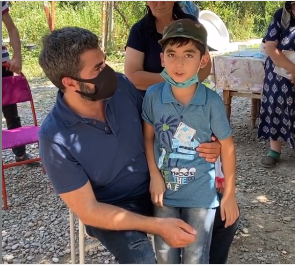 Zaur şəhid ailəsinə baş çəkdi - VİDEO