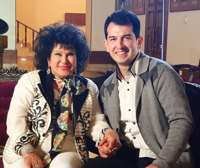 Zeynəb Xanlarovanın yeni fotosu yayıldı