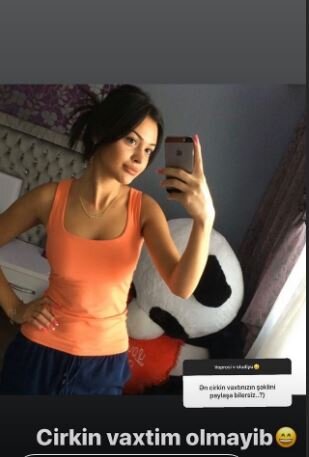 Keçmiş aparıcı Razı Əliyeva UŞAQLIQ FOTOSUNU yaydı: "Çirkin vaxtım olmayıb"